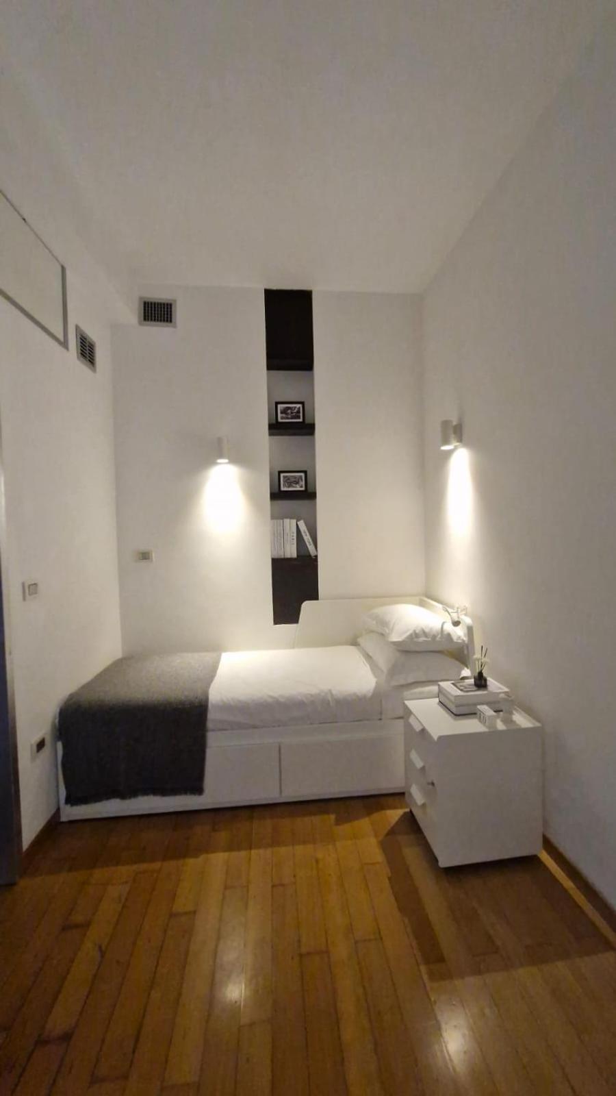 Attico Reale - In Centro, Tra Stazione E Bari Vecchia Apartment Bagian luar foto