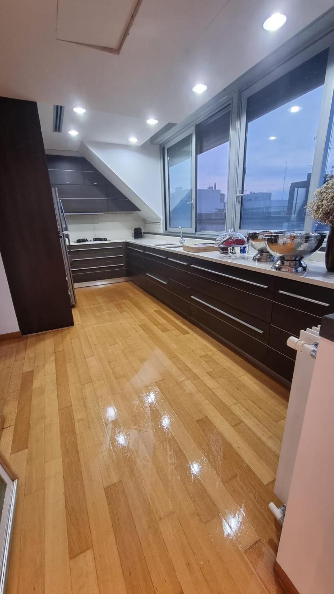 Attico Reale - In Centro, Tra Stazione E Bari Vecchia Apartment Bagian luar foto